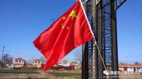 校园食品安全问题,请拨打举报电话……